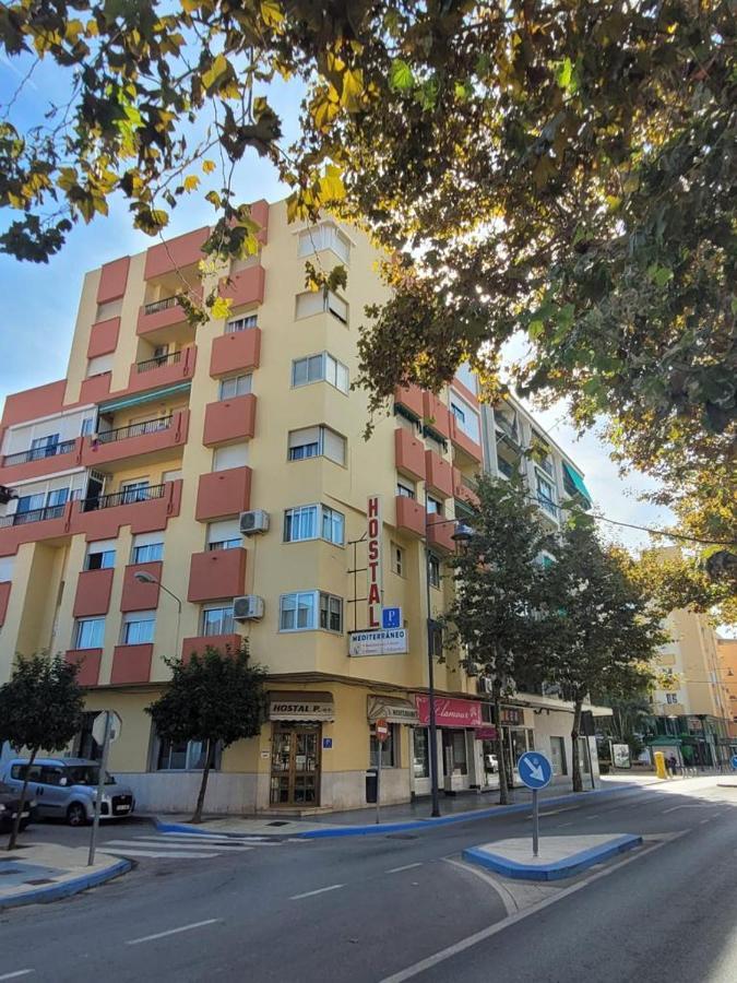 Hostal Mediterraneo Torre Del Mar Luaran gambar