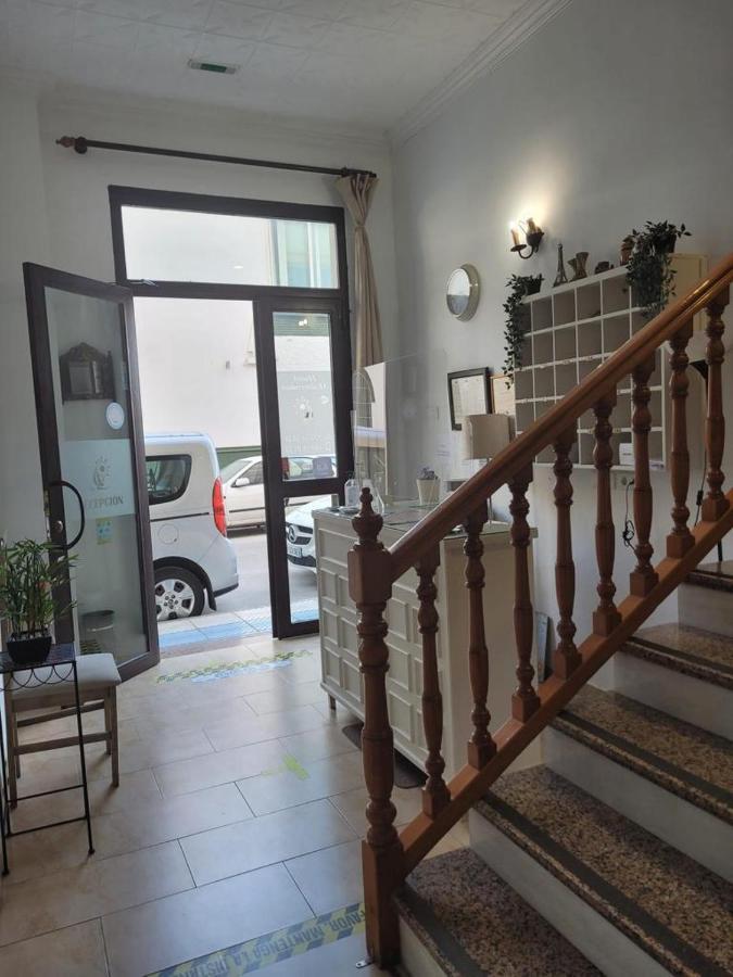 Hostal Mediterraneo Torre Del Mar Luaran gambar