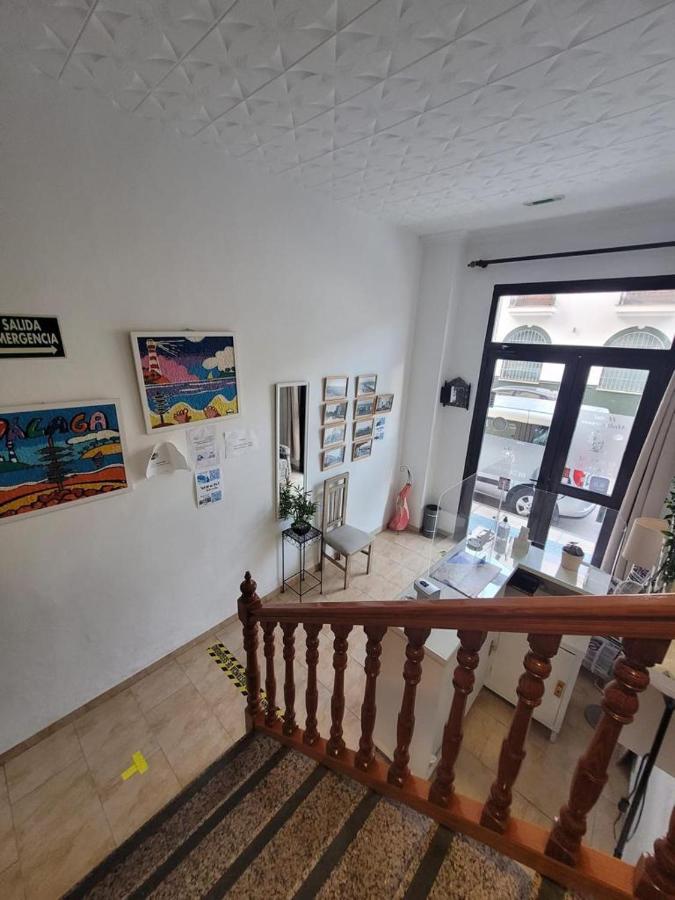 Hostal Mediterraneo Torre Del Mar Luaran gambar